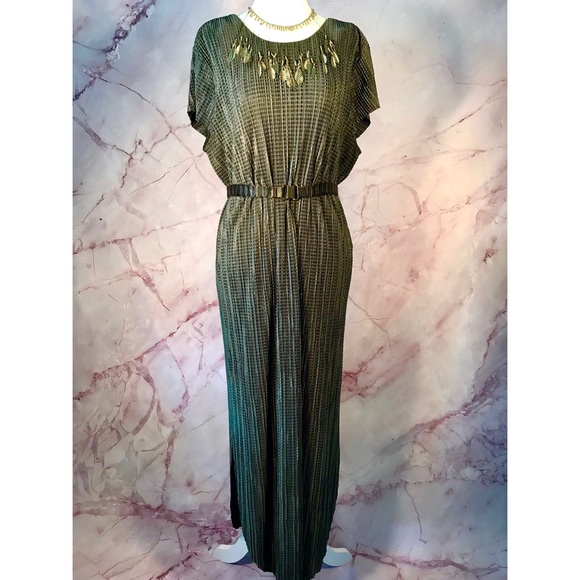Anthropologie Dresses & Skirts - Anthropologie Textured Sheath Tunic Dress